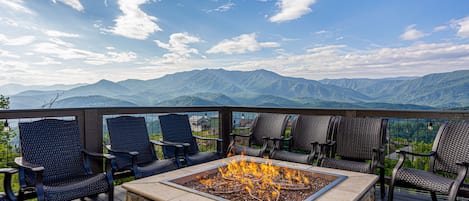 Sit by the gas firepit on the lower deck & take in the views!