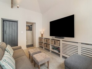 Living area | The Old Chequers, South Creake