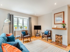 Living area | Nixey Cottage, Frieth, near Henley-on-Thames