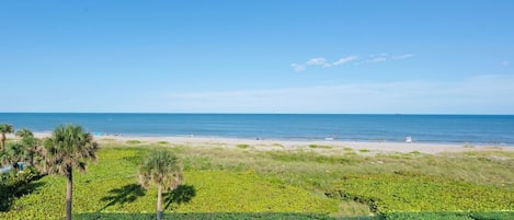 Vista spiaggia/mare