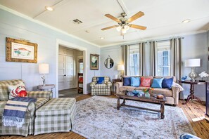 Living Room | Smart TV | DVD Player | Additional Sleeping | Queen Air Mattress