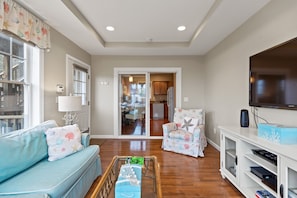 Full family living room and all natural lighting!