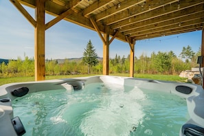 Private hot tub for relaxing after a long day out exploring the local area
