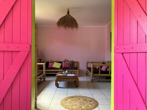 entrée du gîte dans le salon
