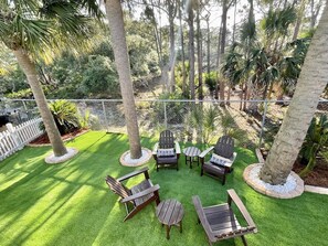 Relax in the beautiful, quiet, shady backyard with St. Andrews State Park as your view!