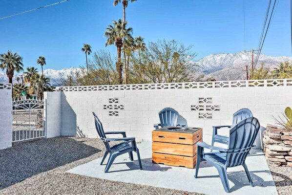 Palm Springs Vacation Rental | 4BR | 2BA | 1,400 Sq Ft | Step-Free Access