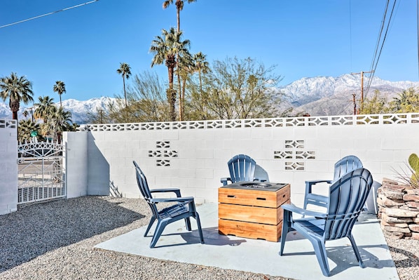 Palm Springs Vacation Rental | 4BR | 2BA | 1,400 Sq Ft | Step-Free Access