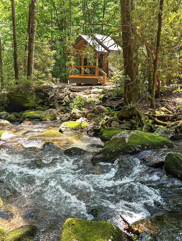 Creek Cabin