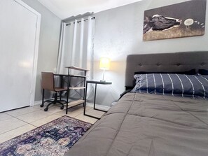 workspace. desk in master bedroom 