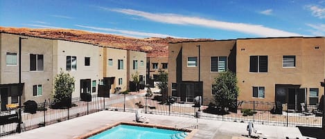 Entrada at Moab's Huge Pool, Spa, and Outdoor Area