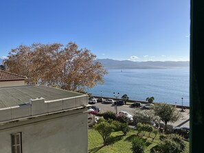 Vue depuis lâhĂ©bergement
