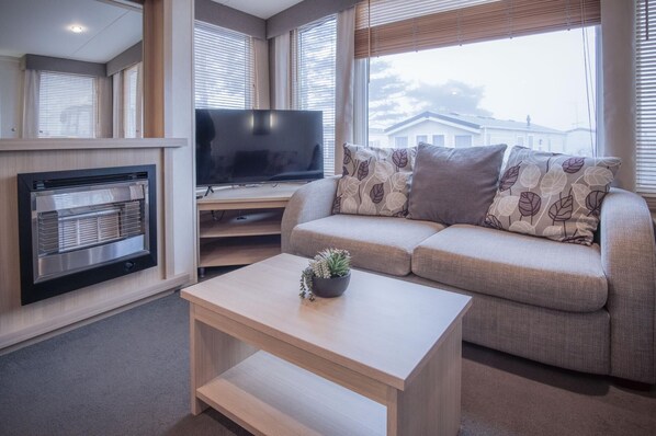 Ty Moselle 12 - 2 Bedroom Holiday Home - Amroth (13876)