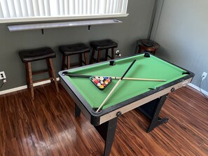 Spielezimmer