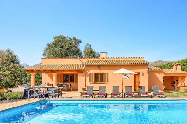 Villa Andreu image
