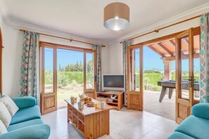Villa Bauza image