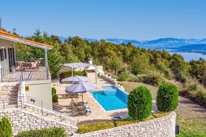 Villa Venetia image