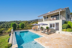 Villa Venetia image