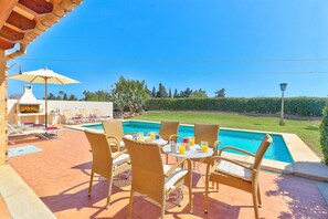 Villa Almadravet image