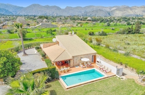 Villa Almadravet image