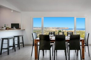 Villa Balconet image