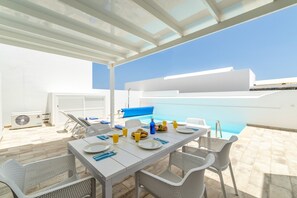 Villa Acomari image