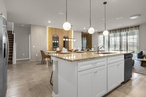 3100 Mahalo Drive (11).jpg