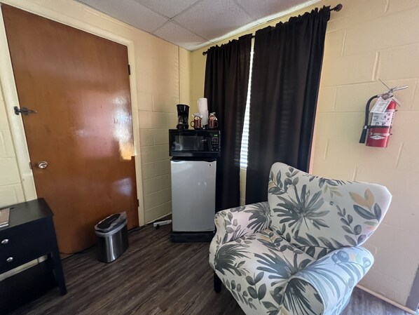 Indoors, Furniture, Living Room, Floor, Couch