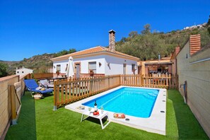 As you can see, La Pendolera offers total privacy.