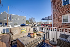 Shared Deck | Gas Grill | Additional Units On-Site w/ Shared Outdoor Amenities