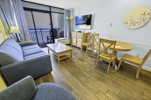 Large Living Area with Views of the Ocean, Beautifully Decorated