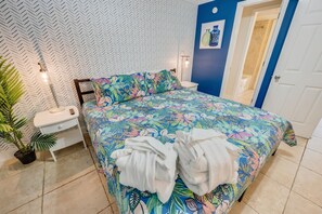 Amazing Bedroom, Beautifully Decorated