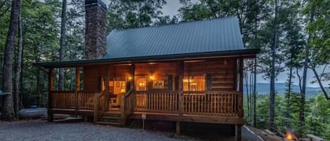 Misty Ridge - Ellijay - North Georgia Cabin Rentals