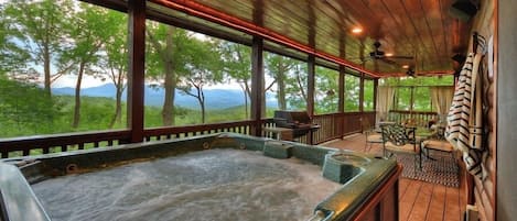 Summit Venture- Gorgeous Cabin Rental In North Georgia