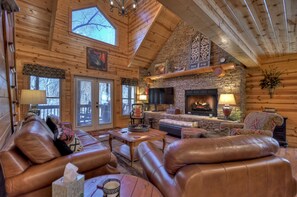 This Ellijay cabin rental is nice and roomy so the whole family can enjoy some quality time together