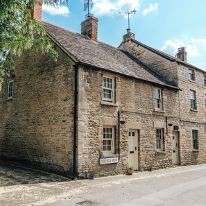 Mulberry Cottage