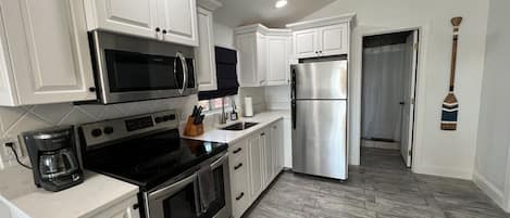 Full size fully equipped kitchen