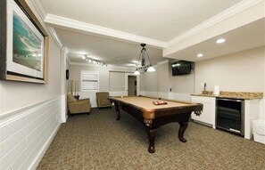 Spielezimmer