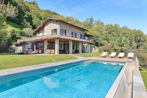Villa Denise - Civenna, Bellagio, Lake Como - NORTHITALY VILLAS vacation rentals