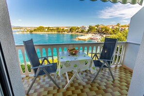 balcony with the sea view