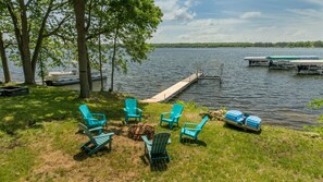 Lakeside firepit 