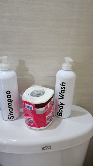 Bathroom amenities