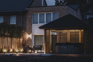 Extérieur
