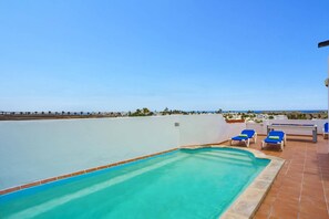 Villa Delfin Sol image