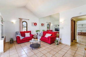 Villa Elena Sol image