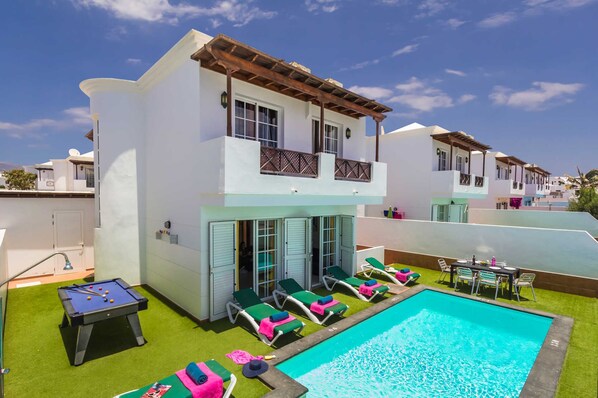 Villa Geria image
