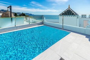 Villa Carabeo image