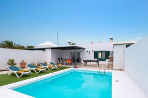 Villa Indigo image