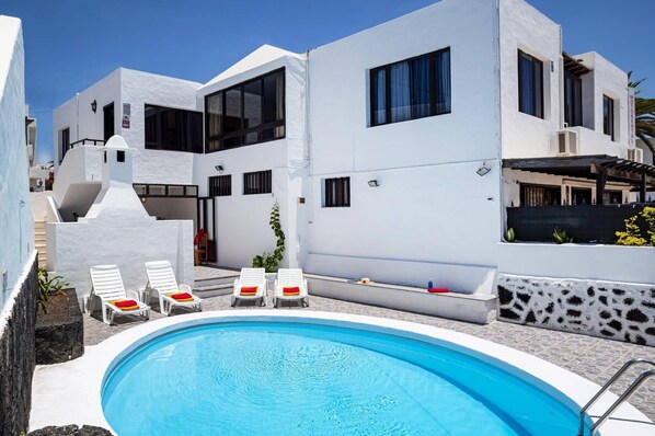 Villa Anjharad image