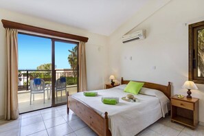 Villa Heracles image
