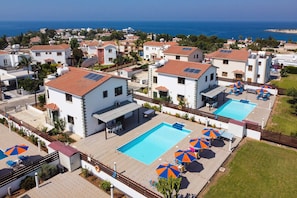Villa Hermes image